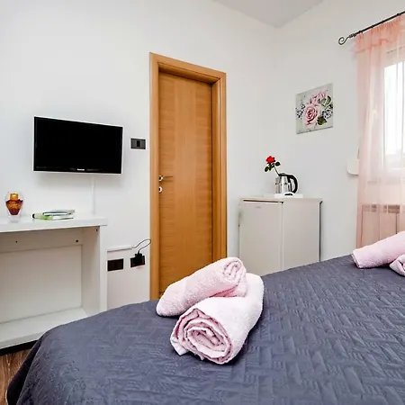 Mariana Guest house