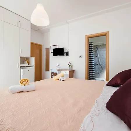 Mariana Guest house