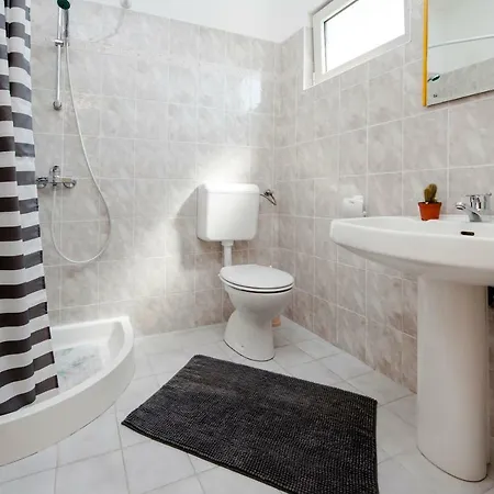 Mariana Gasthuis 3*